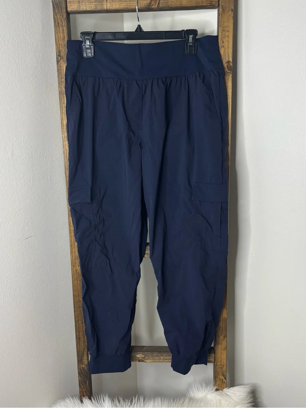 Anatomie Dark Navy Cargo Joggers Size L